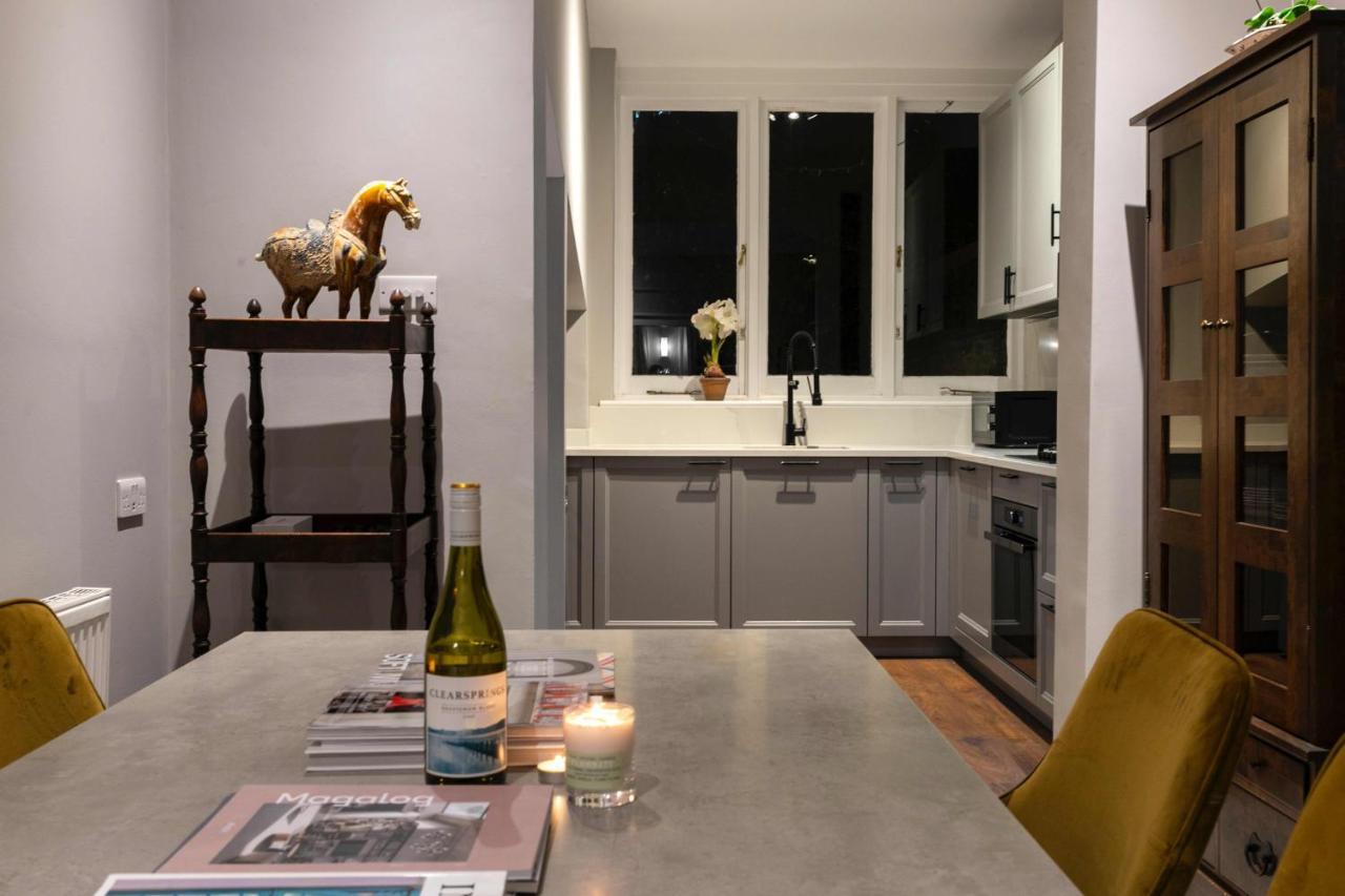 Shared Guest House 5 Mins Walk From Vauxhall And Nine Elms Station With Off-Site Parking Near Us Embassy Лондон Экстерьер фото