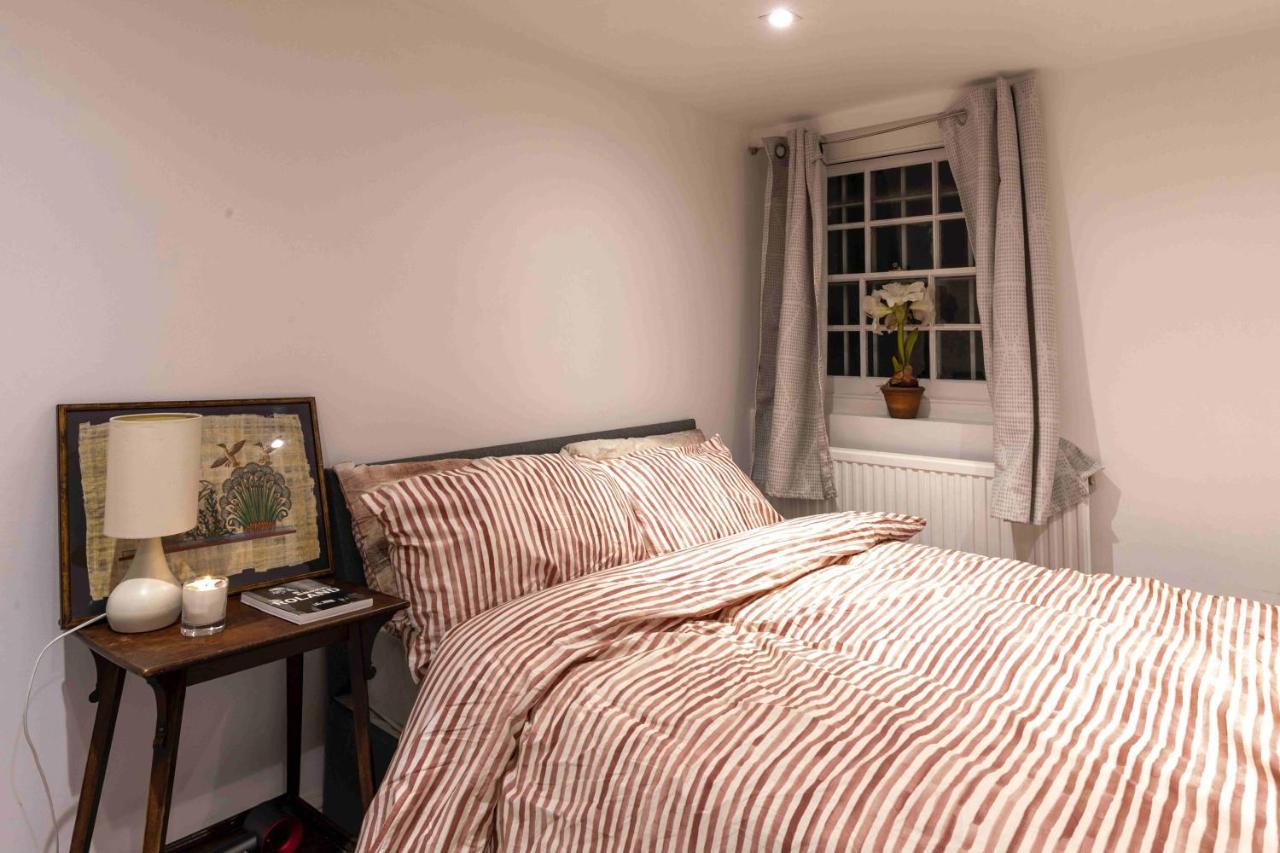 Shared Guest House 5 Mins Walk From Vauxhall And Nine Elms Station With Off-Site Parking Near Us Embassy Лондон Экстерьер фото